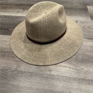 Wyeth Wide-Brim Hat NWT